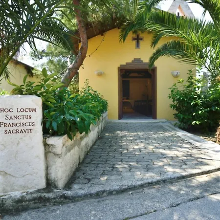 Tenuta San Francesco 4* Barletta